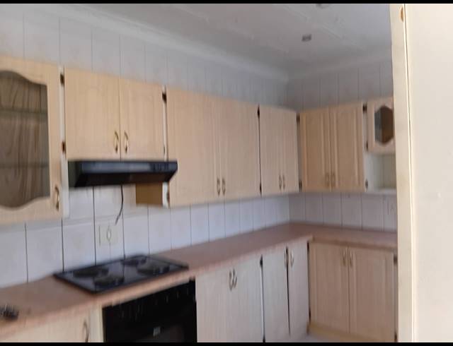 3 BEDROOM HOUSE FOR SALE IN BIRCH ACRES
